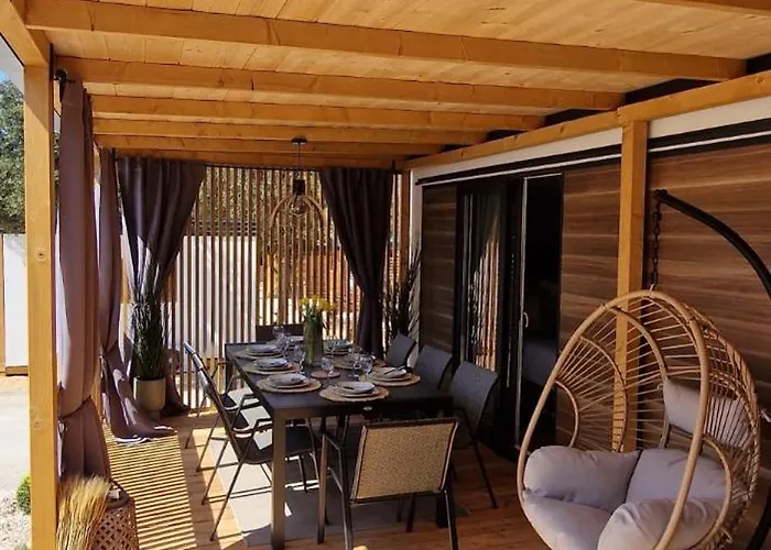 Mobile K ביוגראד נה מורו