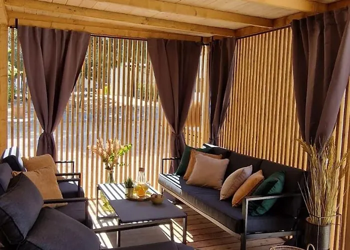 Mobile K * ביוגראד נה מורו